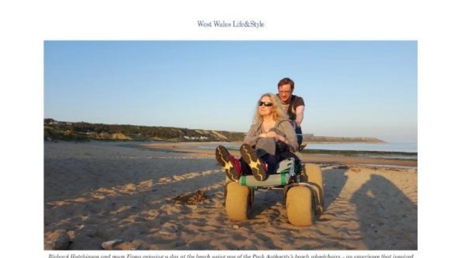 A Pembrokeshire family’s fundraising provides a new beach wheelchair in memory of Fiona Hutchinson